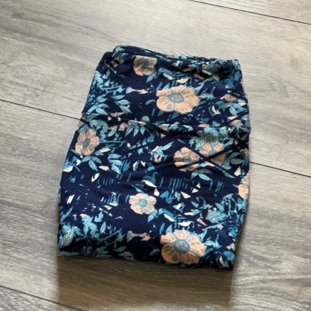 LuLaRoe blue yellow floral leggings